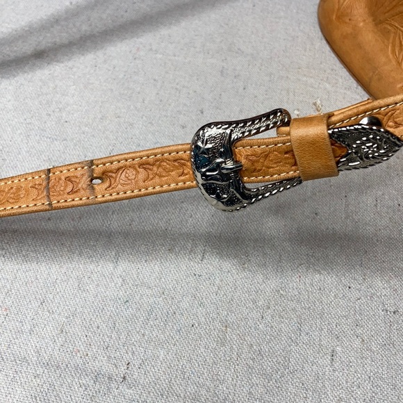 Leather Embossed Purse - Picture 3 of 10